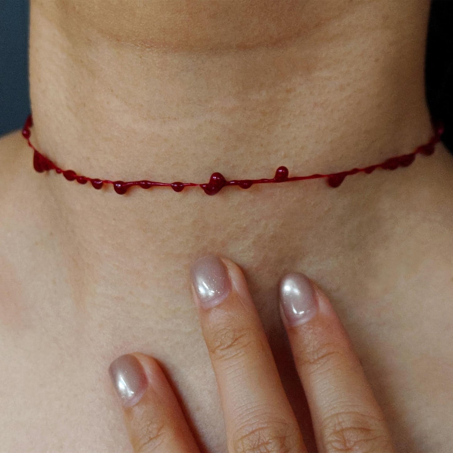 Realistic Blood Drip Choker Necklace – Gothic Vampire Halloween  Gift for Goth & Horror Lovers